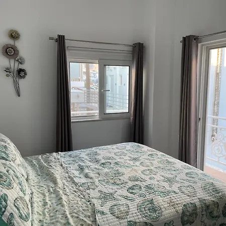 Mediterranean Retreat בית נופש *