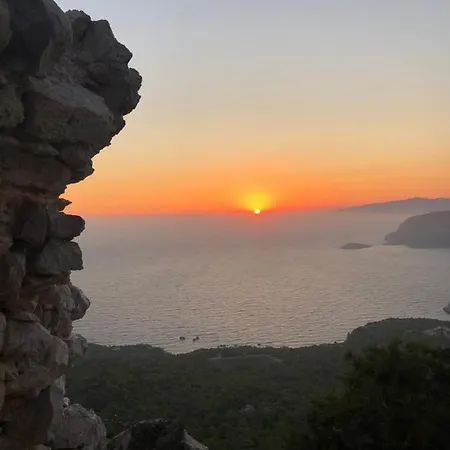 Mediterranean Retreat * האראקי