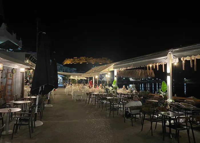 度假居 Mediterranean Retreat *