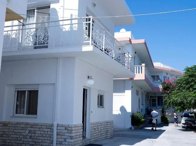 度假居 Mediterranean Retreat *