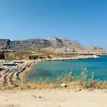 Mediterranean Retreat 度假居