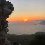 Mediterranean Retreat * Charaki