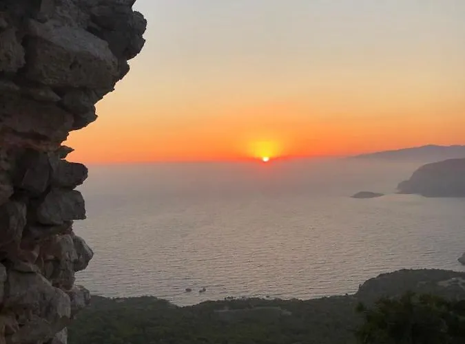 Mediterranean Retreat * Haraki